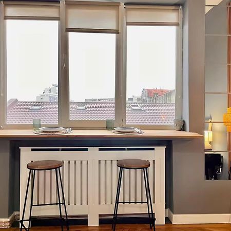 Woodie Studio With Premium Comfort By Piata Unirii Bucarest Esterno foto